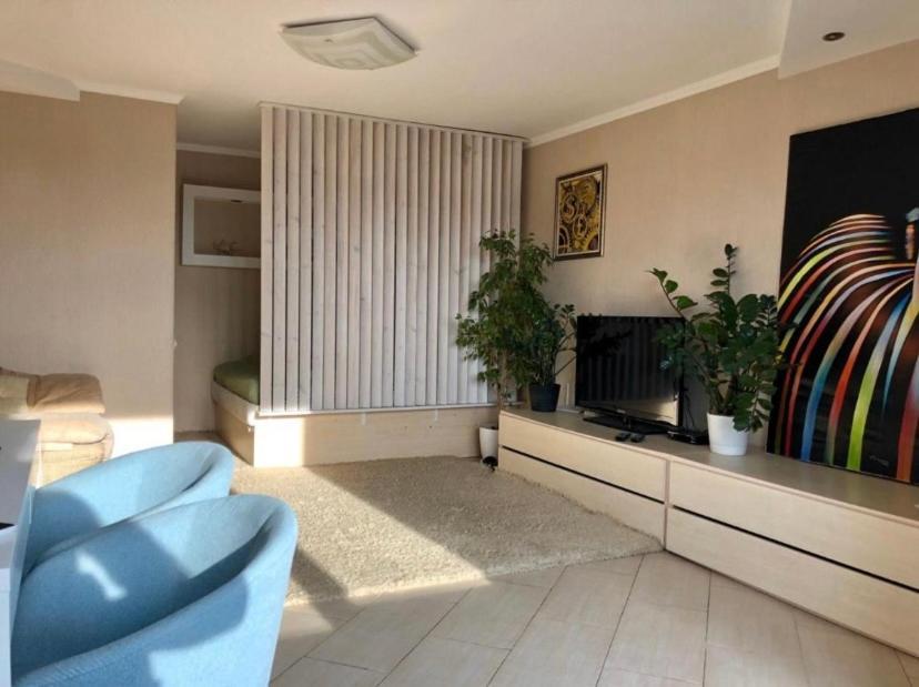 Apartment In The Center Čerkasy Esterno foto