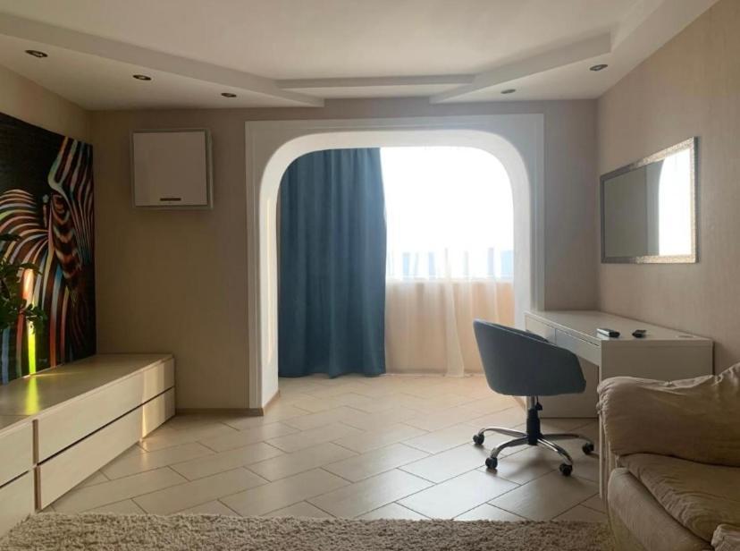 Apartment In The Center Čerkasy Esterno foto